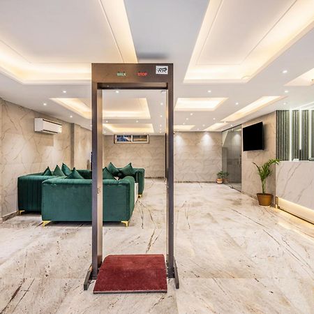 Hotel Avaas - Faiz Road Karol Bagh Delhi  Exterior photo